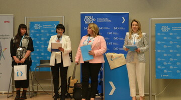 Organizatorki III edycji konkursu Zarządzanie na medal